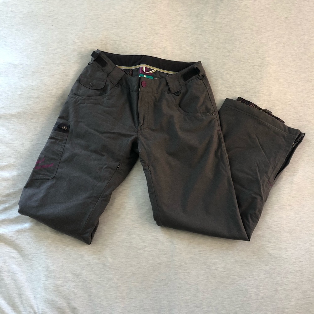 Under Armour Snow Grey Insulated Pants M